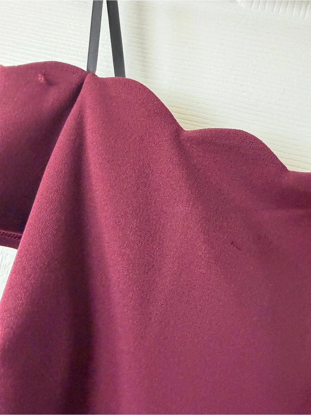 Premier Amour Elegant Scallop Neck Burgundy Midi Dress